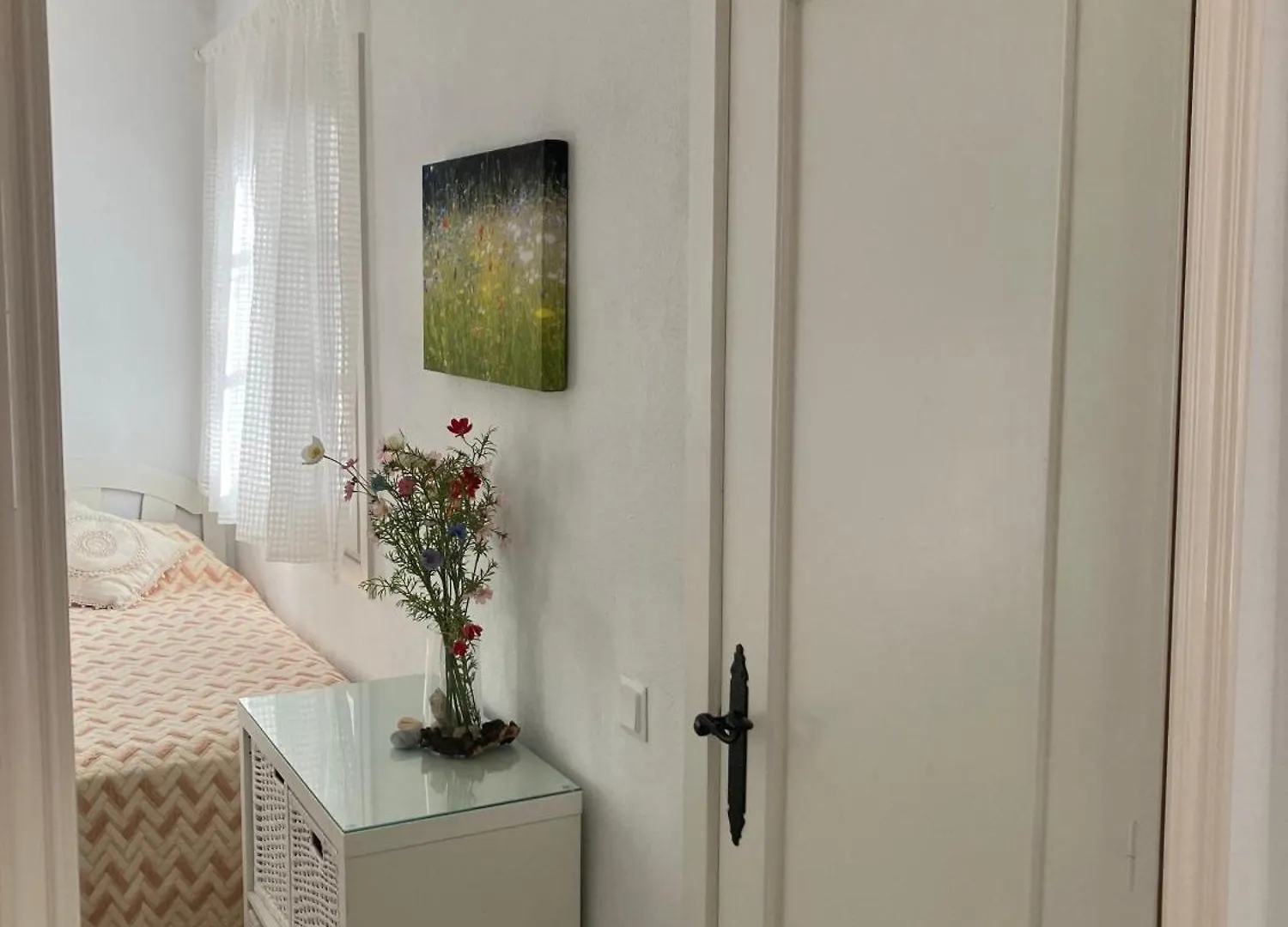 מוחקאר 1St Floor Penthouse Sea And Mountain View 5 Min Stroll To Beach ספרד